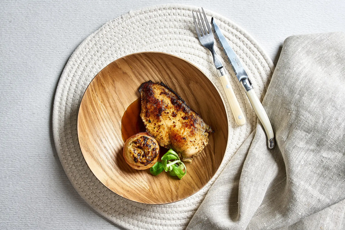 Tomaatti-basilikakananpoikaa ja täytetyt sipulit