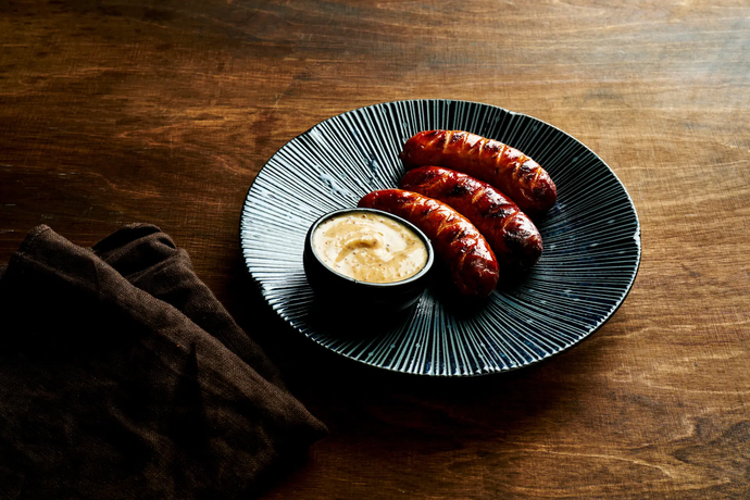 Kanamakkaraa ja sinappi-hunajadippiä