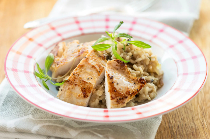 Hunajaiset kanapihvit ja portobellorisottoa