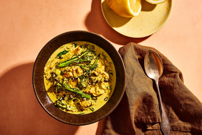 Basilika-orzo-kanakeitto