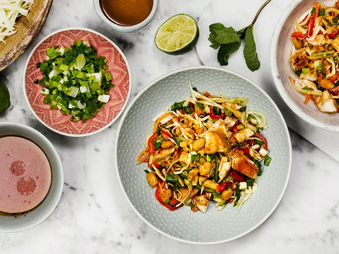 Thaimaalainen kanasalaatti