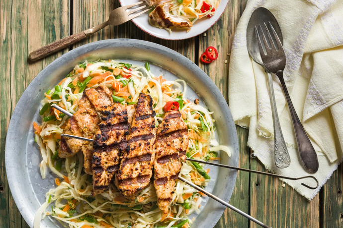 Papaija-sitruuna sisäfileet ja Kaalisalaatti Som Tam