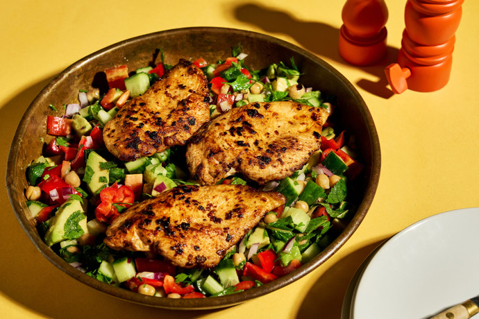 Za’atar kananpoikaa ja Lähi-idän kikhernesalaatti