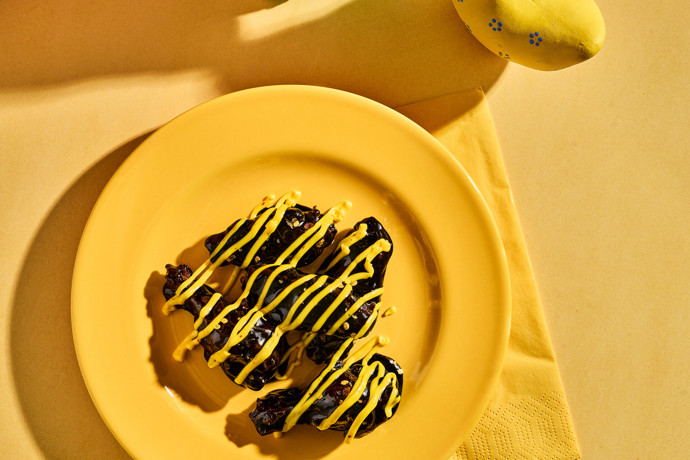 Black teriyaki wings